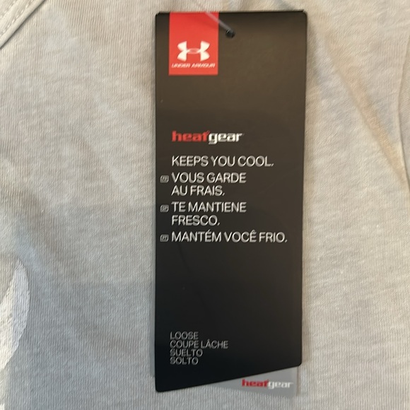 BNWT Under Armour loose fitting women’s The Rock t shirt heat gear - Picture 5 of 6